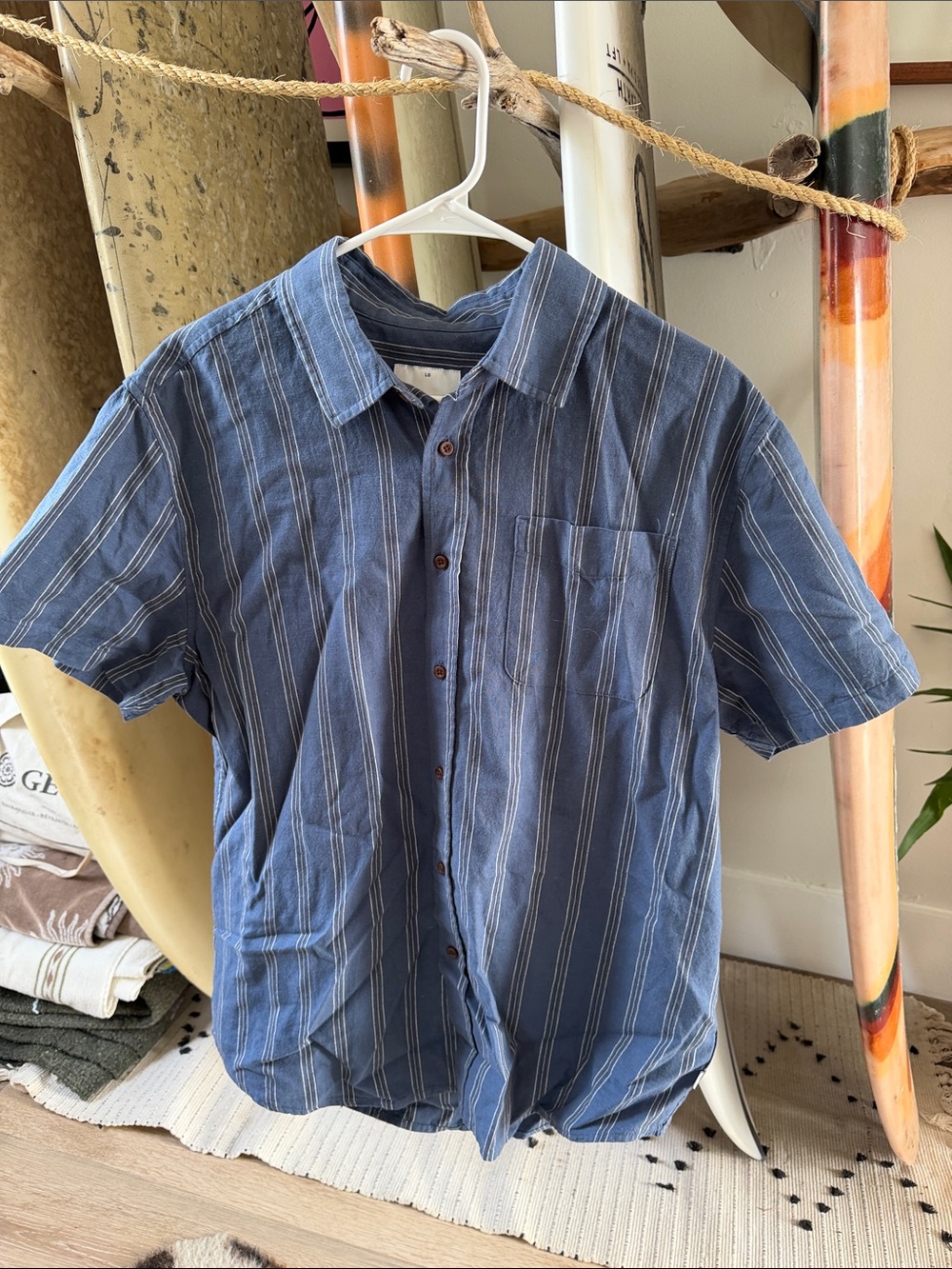Katin men’s Blue Striped Button-Up Shirt L Large